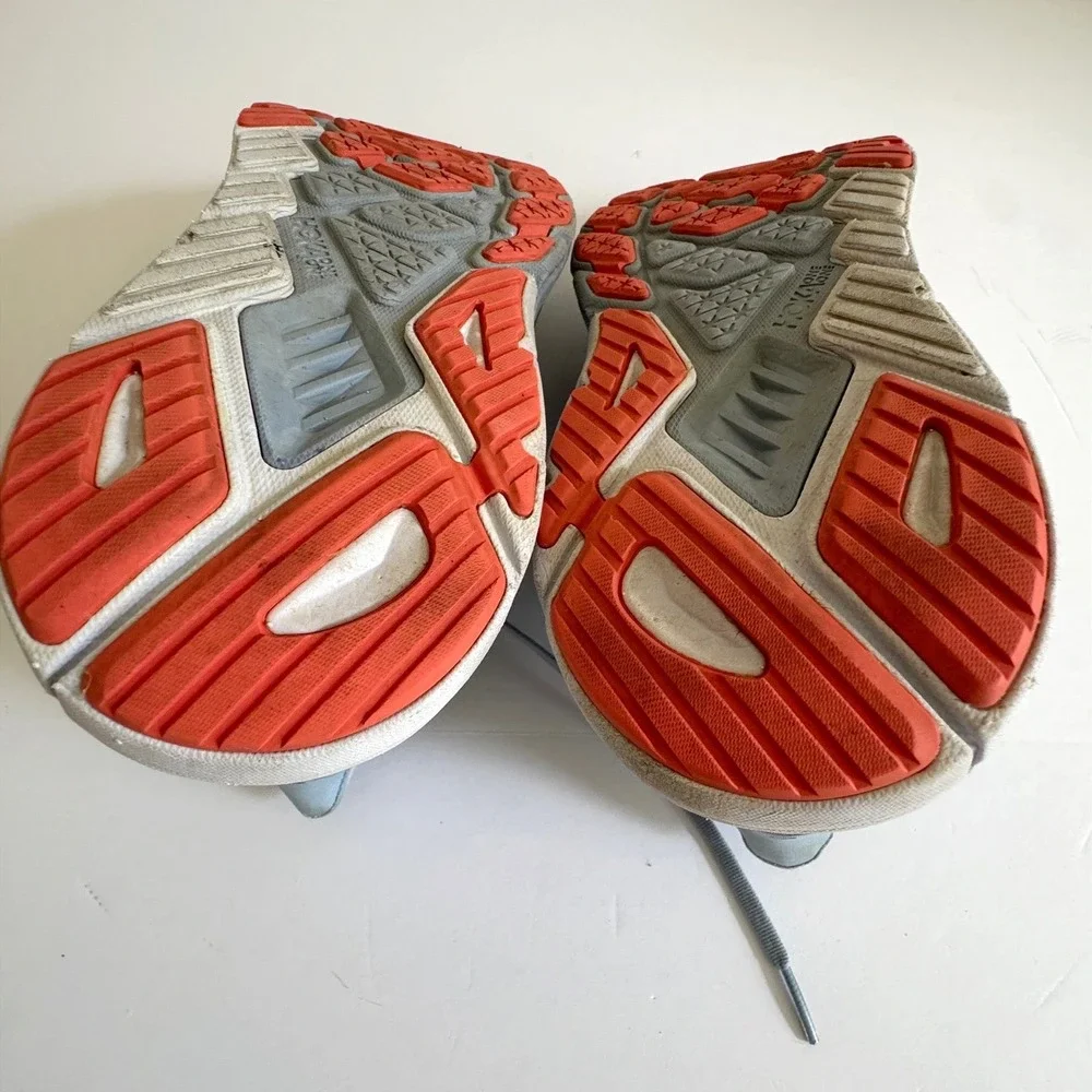 HOKA ONE ONE Arahi 6 Running Shoes Wide Gray/White/Orange Men's Size 12